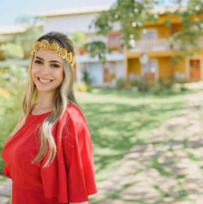 Marcela Tonini festeja aniversário neste dia 24 e ganha cumprimentos da Acesso Restrito. Parabéns pela data e pelo carinho de sempre!