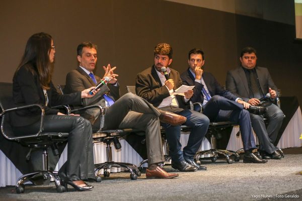 Fórum Regional de Sustentabilidade reuniu representantes de 42 municípios