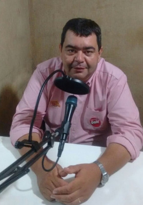 Maurício de Oliveira (programa Show da Tarde) aniversaria dia 13 