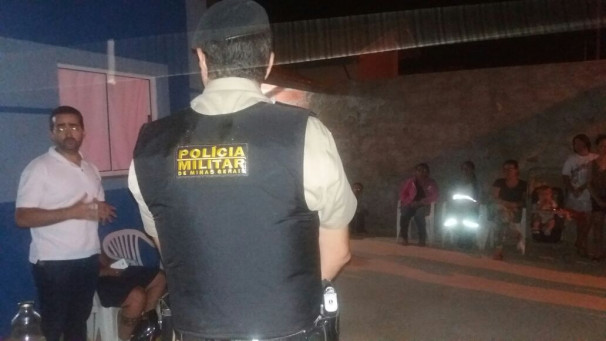 Reunião ocorreu na noite dessa segunda-feira