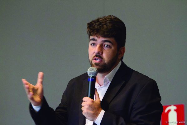 Zé Vitor se filiou ao Avante para se candidatar a deputado federal