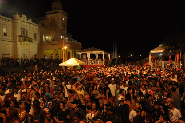 As comemorações de Carnaval foram realizadas entre os dias 10 e 13 de fevereiro