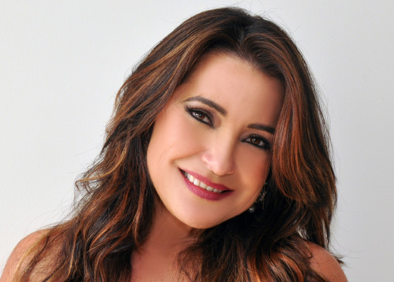 Em tempo, festejos para a querida secretária do Trabalho e Ação Social – Eunice Maria Mendes, que estreou idade nova esbanjando boa forma, beleza, e mais que isso, reafirmando que a capacidade profissional também conta anos. Feliz anos de beleza e competência para você Eunice!