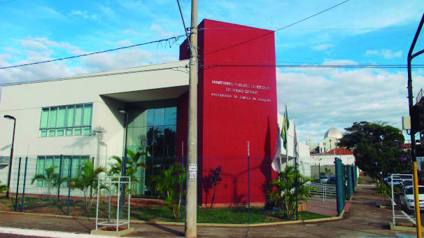 Procedência de alimentos e questão estrutural são alvos da fiscalização