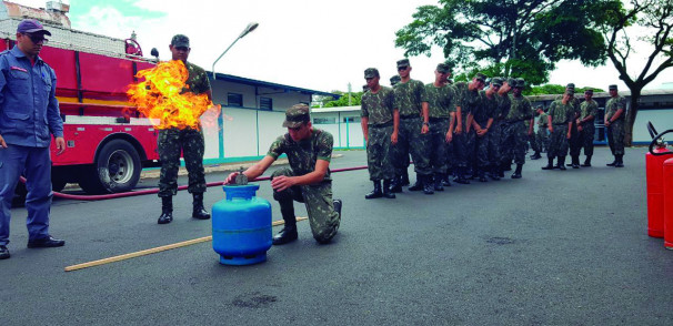 Mais de 200 soldados participaram das oficinas **Divulgação  
