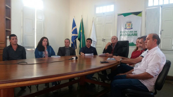 Coletiva de imprensa foi realizada na tarde de ontem