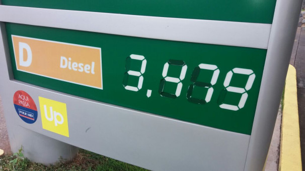 Donos de postos praticam preço reduzido mesmo não obtendo vantagens na compra