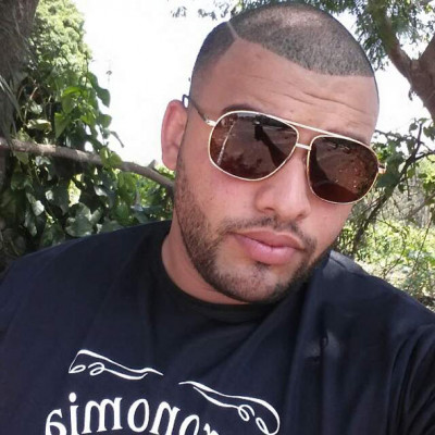 “A seleção em si jogou bem, porém faltou aquela perfeição no último passe; com a entrada do Douglas Costa ganhamos um poder maior ofensivo. A seleção vem convencendo desde a classificação para Copa do Mundo, quando Tite assumiu fora da zona de classificação”. Welder Gomes da Silva, engenheiro agrônomo