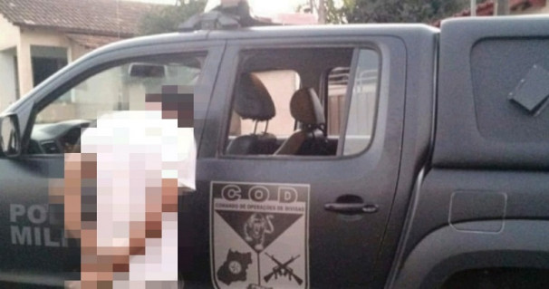 Homem foi encaminhado à Delegacia de Plantão em Araguari ** Divulgação