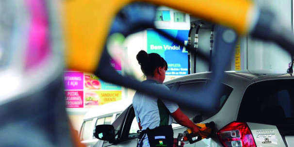 Nas pesquisas deste mês, a gasolina pode ser encontrada entre R$ 4,39 e R$ 4,85, em Araguari 