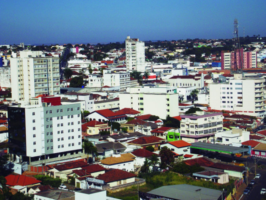 Araguari aparece entre os 100 melhores de Minas nos quesitos Saúde e Emprego & Renda