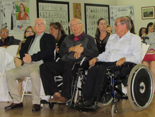 Dr. Neiton de Paiva Neves; Maria Teresa França de Lima; Dr. Milton de Lima Filho; Dr. Lauro Wilson Henriques (irmão da homenageada) deram especial brilho ao evento