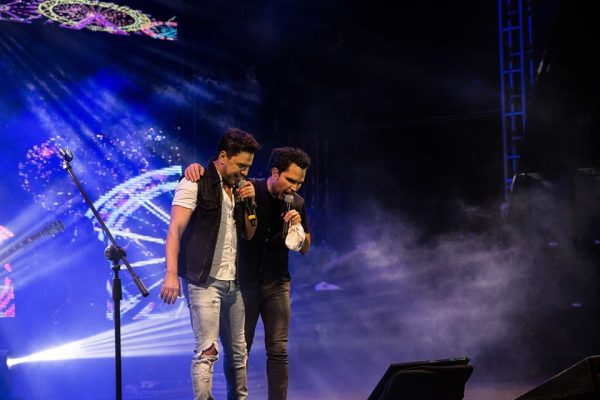 A dupla Zezé Di Camargo & Luciano em comemoração aos 130 anos de Araguari