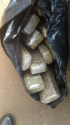 Droga foi apreendida em residência na cidade de Tupaciguara  **Divulgação  