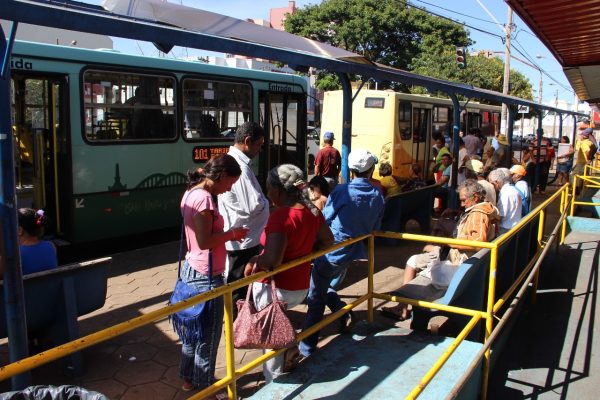 Na segunda-feira também será lançado o aplicativo “Meu Ônibus Araguari” **Divulgação  