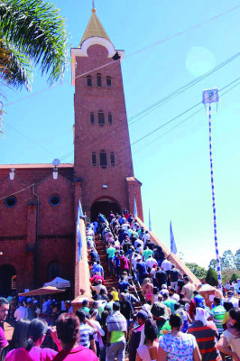 Este ano, a festa completa 148 anos em Romaria  **Gustavo Nakata  