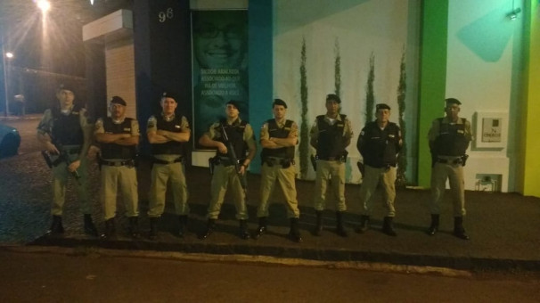 Atividades foram promovidas na madrugada de quinta-feira