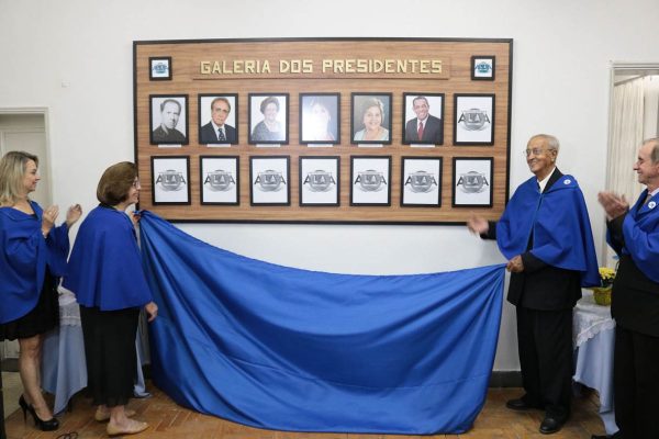 02-Inauguração da Galeria de Presidentes – Honor Machado e Célida Mameri