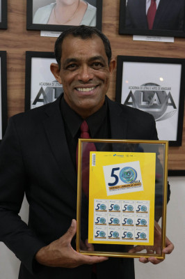 03-Selo comemorativo ao Jubileu de Ouro da ALAA