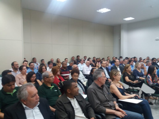 Com decisão, pessoas físicas passam a poder cooperar-se na SicoobAracoop