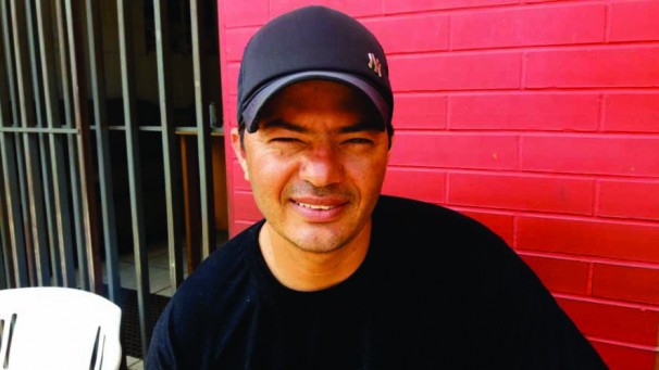 “Não sou a favor porque isso vai prejudicar na arrecadação de dinheiro para o município. Eu sou a favor é de diminuir o valor do IPVA”. Cláudio Marques da Silva,mototaxista. 