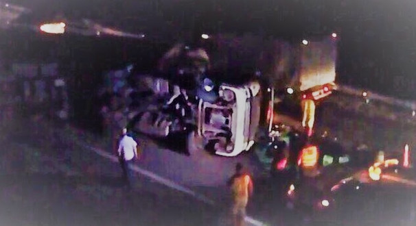 Acidente ocorreu por volta de 20h, na BR-050 ** Divulgação 