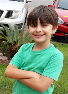 Lyncon Roberto lang aniversariante dia 06 filho de Roberto Nascimento e Simone Lang Boaventura