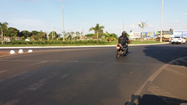 Araguarinos enfrentam transtornos no trânsito causados pela falta de sinalização