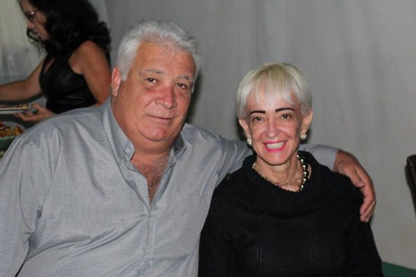 Ranor Godoi aniversariante do dia 16 com a esposa Kelly 