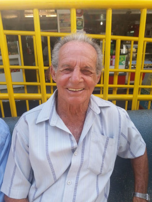 Enoque Mendes Apesar de não ter votado nele, espero por melhoras, vamos ver no que dá. Mesmo não sendo seu eleitor, agora é ele que me representa, então, torço por mudanças positivas.