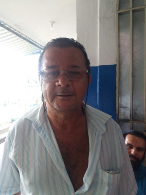 José de Castro Sou aposentado da Polícia Militar e achei a melhor vitória do mundo. Estava na hora de tirar esse petralhas. Chega de o Brasil ser comandado por ladrões, isso é uma vergonha. Até falei que se eles, os petistas, ganhassem, eu me mudaria do país. Teria vergonha de ver um governante ladrão e preso. A expectativa é melhora. Se o Bolsonaro fizer metade do que prometeu vai ser bem melhor do que está agora, garanto.