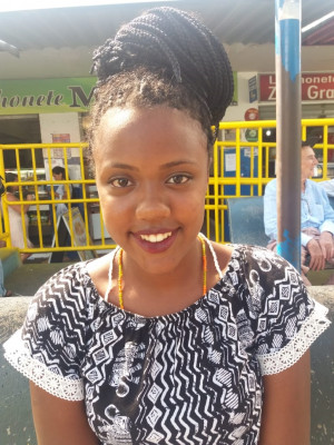 Maria Francisca Venâncio Ele é racista, homofóbico e tem um discurso muito pesado. Acho que não tem capacidade para cuidar do Brasil. Minha sensação é de muita tristeza; estou decepcionada com os brasileiros.