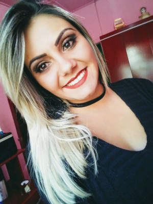 Bruna Maria de Morais aniversariante do dia 30 