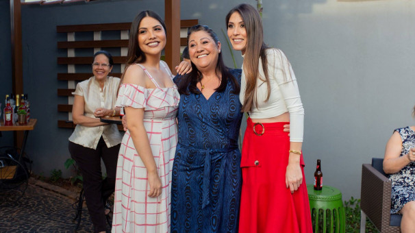 Renata Okubo, Augusta Okubo e Fernanda Okubo.