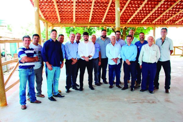 Deputados receberam no evento a chave do Sindicato dos Produtores Rurais de Araguari
