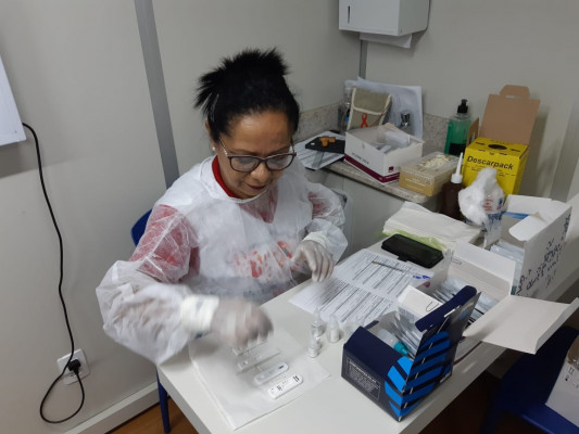 Serão oferecidos testes rápidos para HIV, Sífilis, hepatites B e C