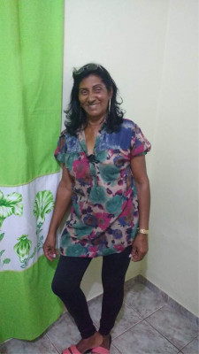 Hilda Vieira da Silva Martins aniversariante do dia 17 recebe os parabéns de seu  esposo Mario Eurípedes e filhos Fábio ,Amanda ,  Rita de Cassia e seus netos Thiago e Matheus 