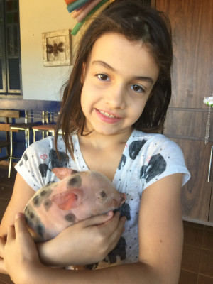 Manuela Brandão aniversariante do dia 03 filha de Patrícia e Bruno Brandão