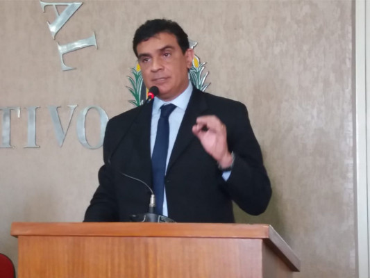 Vereador afirma que pretende fazer uma reunião com equipe do Procon para discutir o assunto **Arquivo