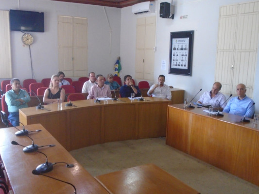 Executivo apresenta prestação de contas na Câmara Municipal, referente ao segundo quadrimestre de 2018