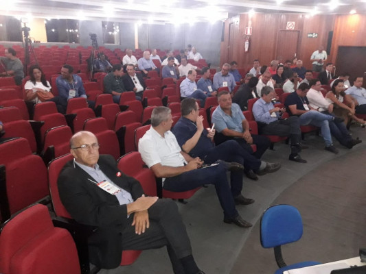 Marcos Coelho esteve em Belo Horizonte junto com prefeitos da AMM