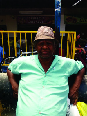 Wilson Ferreira Batista  Para mim, era preciso ter mais horários com ônibus rodando e colocar um cobrador, até mesmo para gerar emprego. 