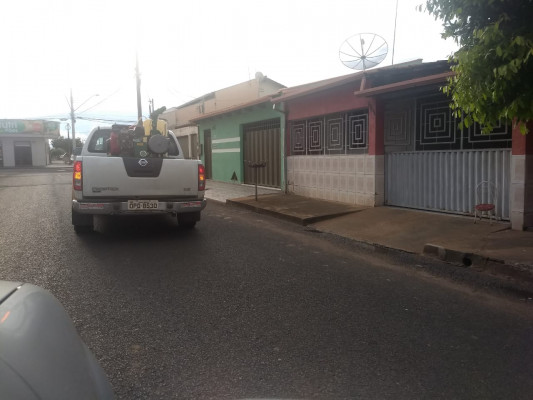 Equipes do departamento de Zoonoses deram início ao uso do fumacê 