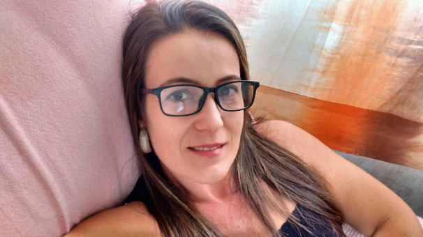 Paula Caires Veloso aniversariante do dia 13