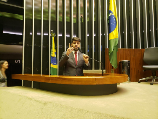 Durante reuniões, os deputados eleitos por Araguari apresentaram as demandas de  Araguari e região 