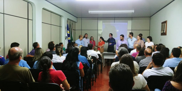 Superintendente regional da CEF, Marcos Eduardo França ministrou palestra sobre os financiamentos habitacionais no país