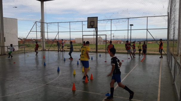 Projeto é desenvolvido aos sábados ** Divulgação 