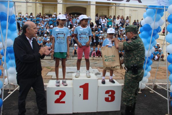 Alunos receberam premiações