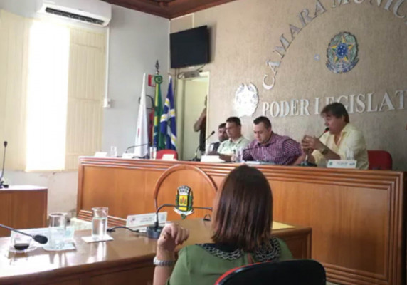 Denúncia foi feita pelo empresário Marcos Reis durante audiência pública