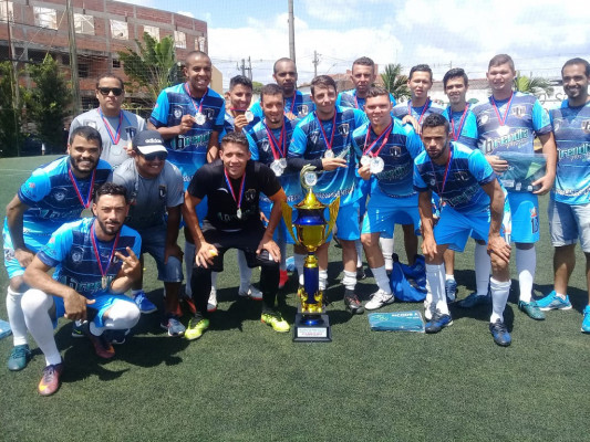 Brendha Modas/Rei do Ovo, campeão inédito